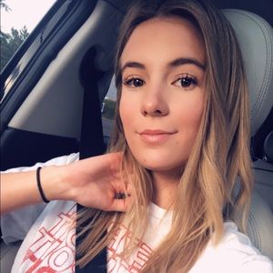 Meet your Posher, Bailey